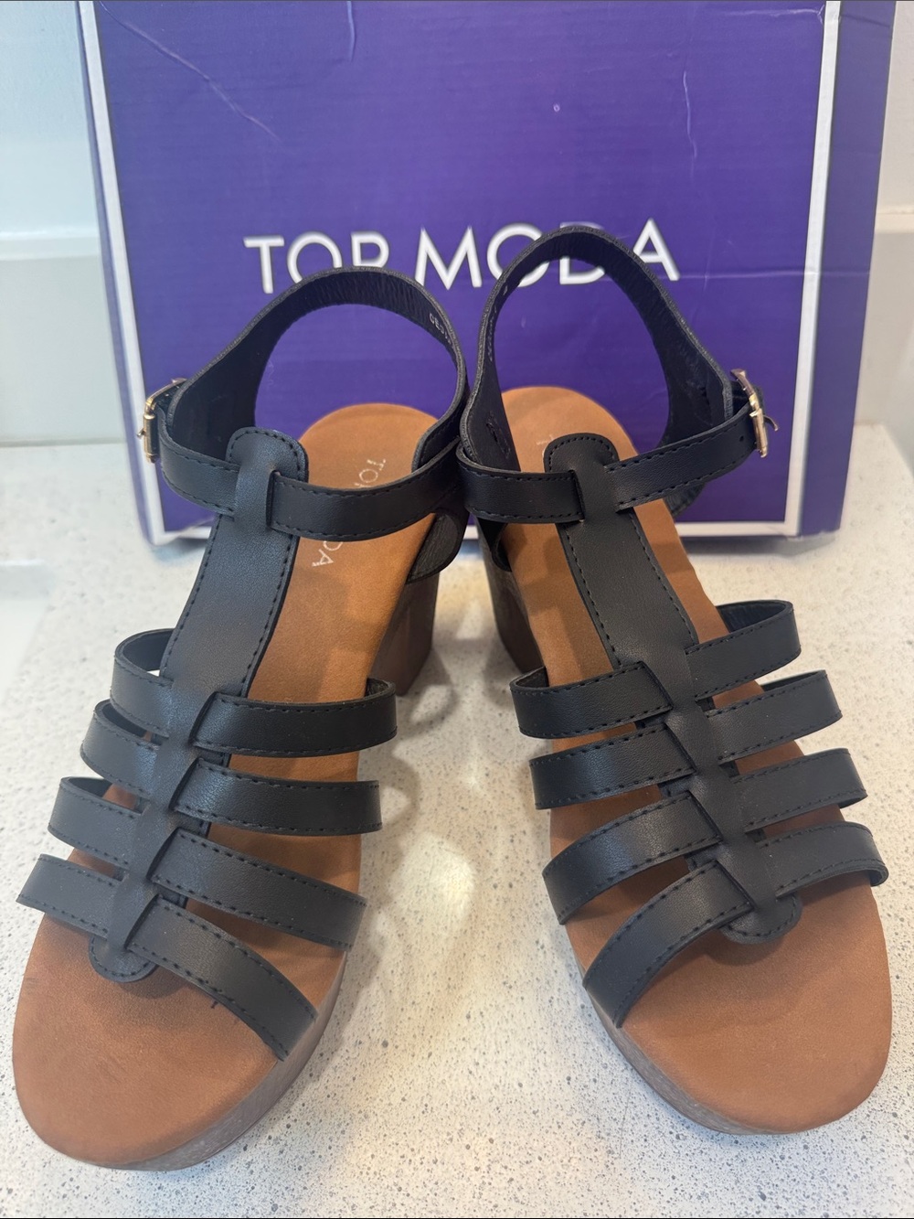 TOP Moda Black Strappy Block Heel Sandals